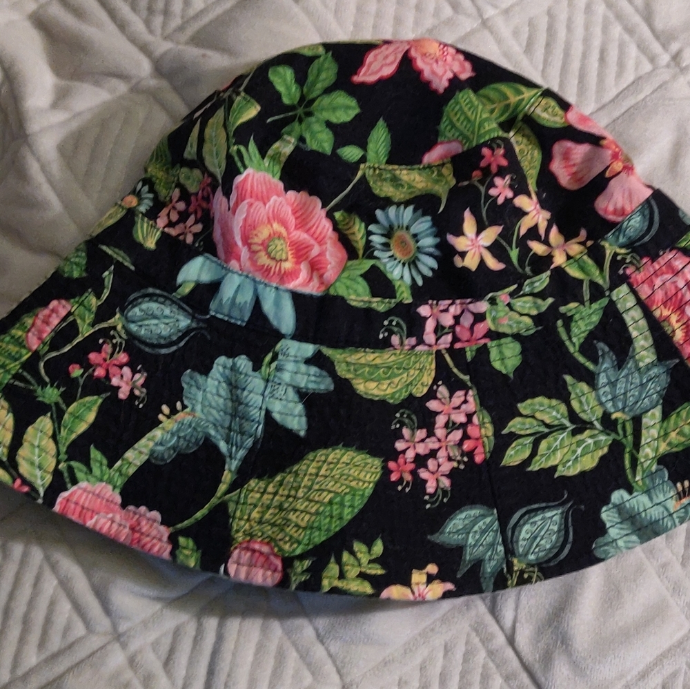 Vera Bradley Botanica Sun Hat